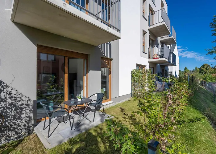 Elegant White With Terrace & Parking In By Renters * Вроцлав