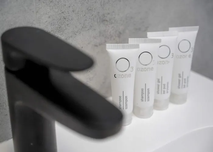 Апартаменти Elegant White With Terrace & Parking In By Renters Вроцлав