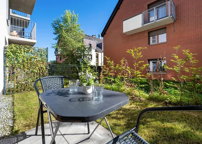 Elegant White With Terrace & Parking In By Renters * Вроцлав