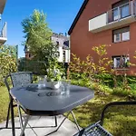 Elegant White With Terrace & Parking In By Renters * Breslavia