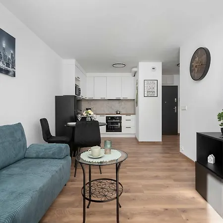 Elegant White With Terrace & Parking In By Renters * Wrocław